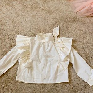 SHEIN white ruffled collar girls top